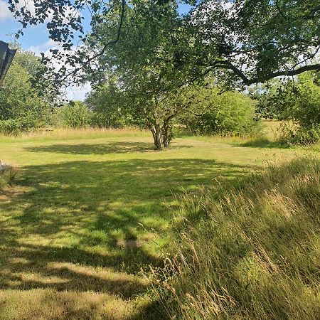 Skogsbaeckens Stugby Ab Villa Tomelilla Eksteriør bilde