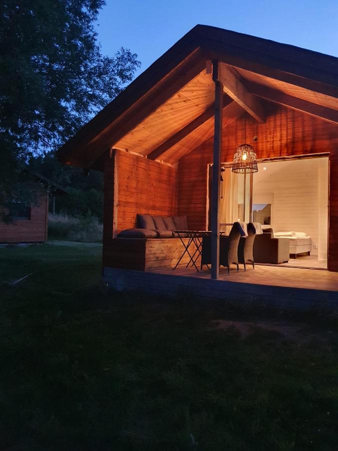 Skogsbaeckens Stugby Ab Villa Tomelilla Eksteriør bilde